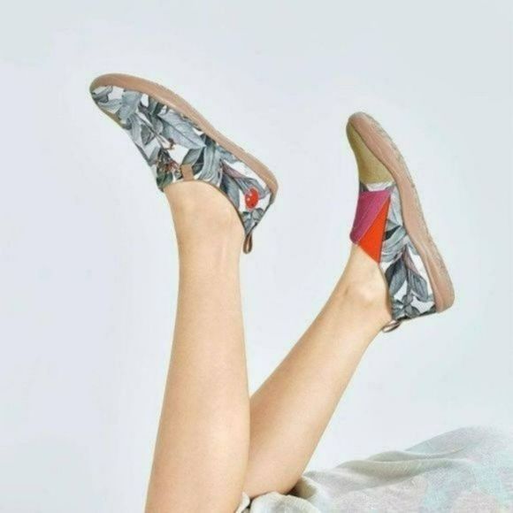 NWT UIN Slip On Shoes Canvas Comfortable Loafers Jungle - Picture 7 of 12